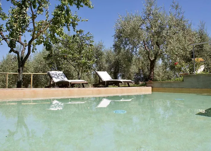 Podere Pescara Farm stay *